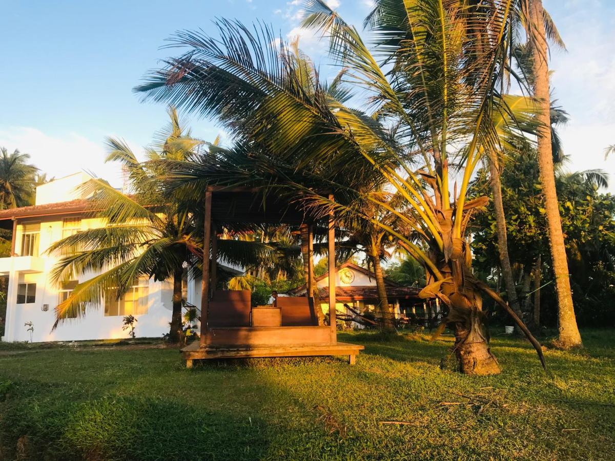 Singhe House Hotel Dikwella Exterior foto